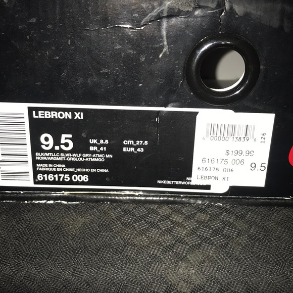 Lebron XI - Picture 4 of 4